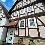 Und Restaurant Zum Schiffchen ゲストハウス 3*