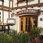 ゲストハウス Und Restaurant Zum Schiffchen Wolfhagen