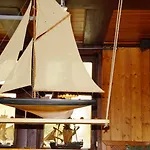 Und Restaurant Zum Schiffchen ゲストハウス