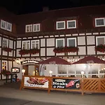 Und Restaurant Zum Schiffchen ゲストハウス