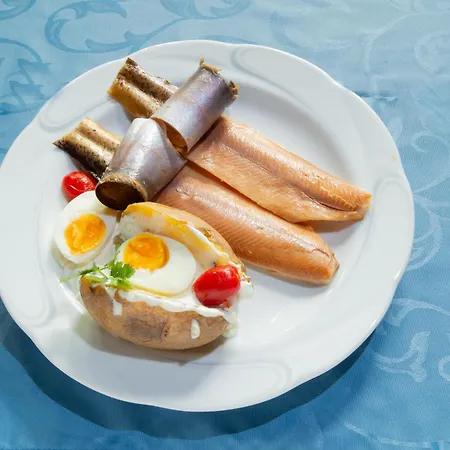 Und Restaurant Zum Schiffchen 3* Wolfhagen