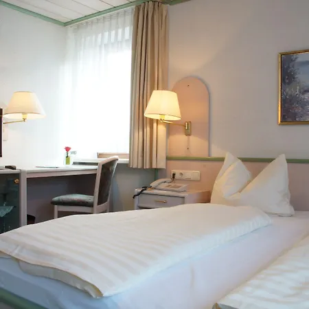 Und Restaurant Zum Schiffchen 3*