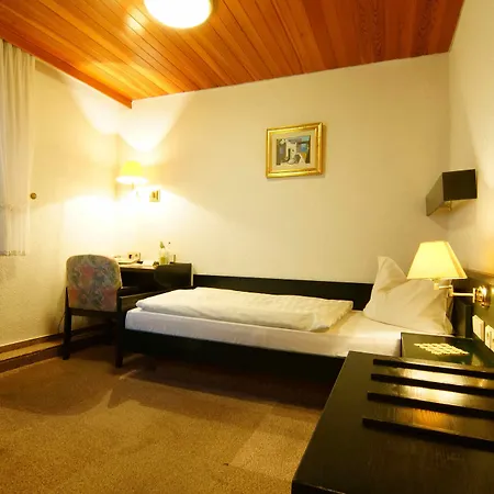 Und Restaurant Zum Schiffchen Πανσιόν Wolfhagen