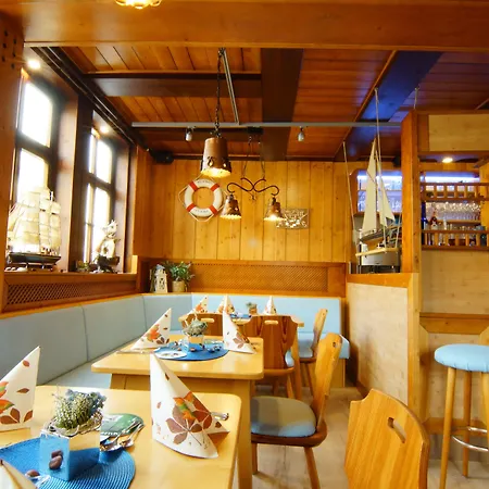 Pensionat Und Restaurant Zum Schiffchen