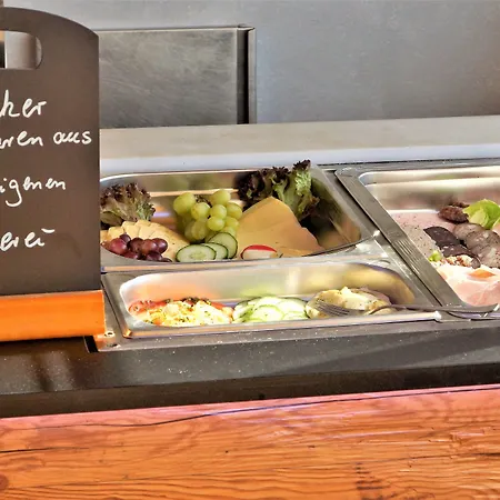 Und Restaurant Zum Schiffchen 3* Wolfhagen