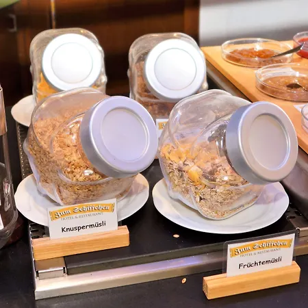 Pensionat Und Restaurant Zum Schiffchen 3*