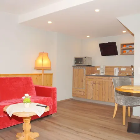 Pensionat Und Restaurant Zum Schiffchen Wolfhagen